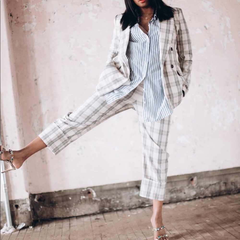 🚫SOLD🚫ZARA RUSTIC CHECK SUIT-BLAZER CROPPED PANT - Picture 3 of 14